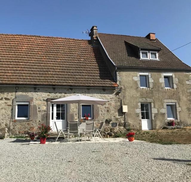 Maison conviviale a Bagnols avec terrasse et jardin