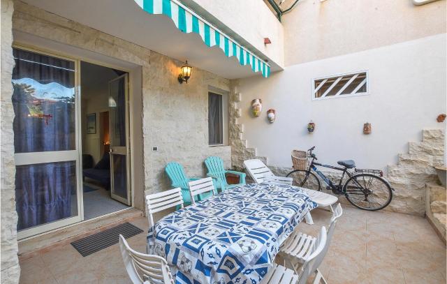 2 Bedroom Nice Apartment In Marina Di Ragusa