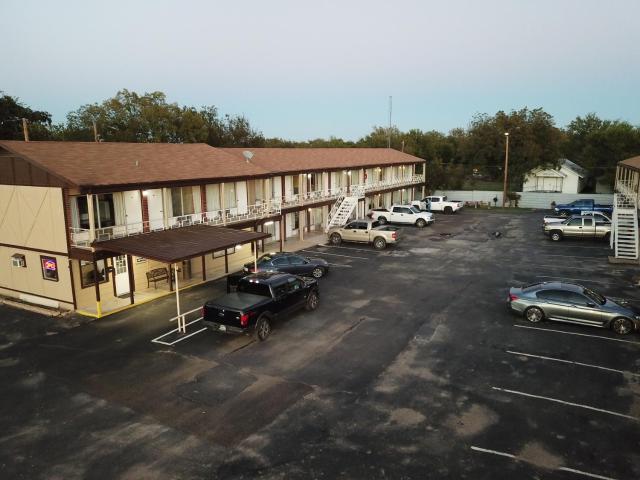 Executive Inn