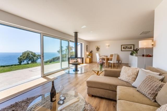 Finest Retreats - Avalon Sea Views