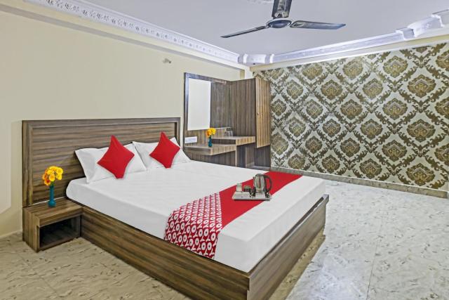 Hotel O atithi in Garha Jabalpur