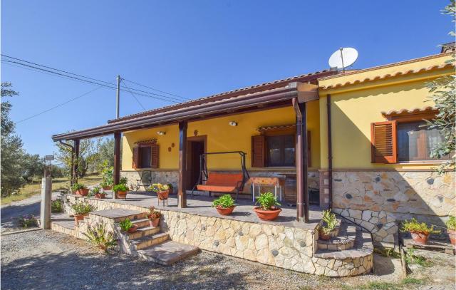 3 Bedroom Amazing Home In Reggio Calabria