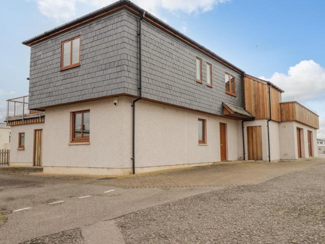 Lossiemouth Bay Cottage