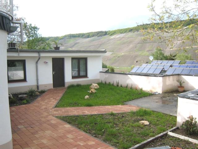 Holiday home in Wehlen with Moselle view