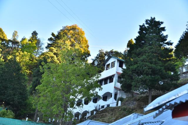 Kumaon Roop Resort Near Neem Karoli Temple