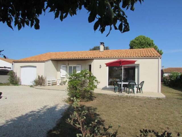 Maison 4 pièces avec grand jardin clos, proche plage Vertbois, 7 couchages, animaux admis - FR-1-246A-176