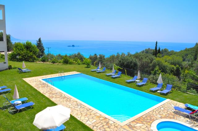 Luxury Loft Apartment with Pool - Pelekas Beach, Corfu