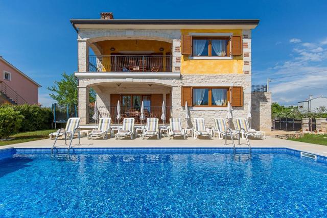 Family friendly house with a swimming pool Buici, Porec - 19720