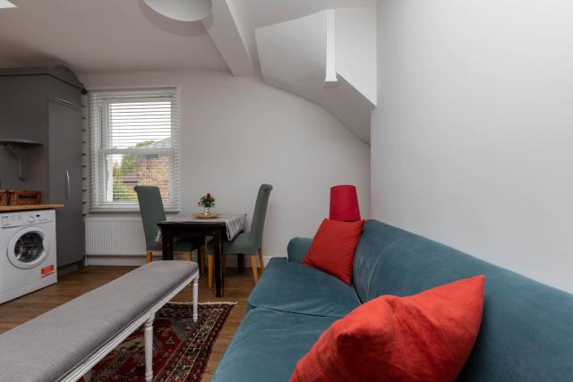 Homely 1 bedroom apartment in Fulham!