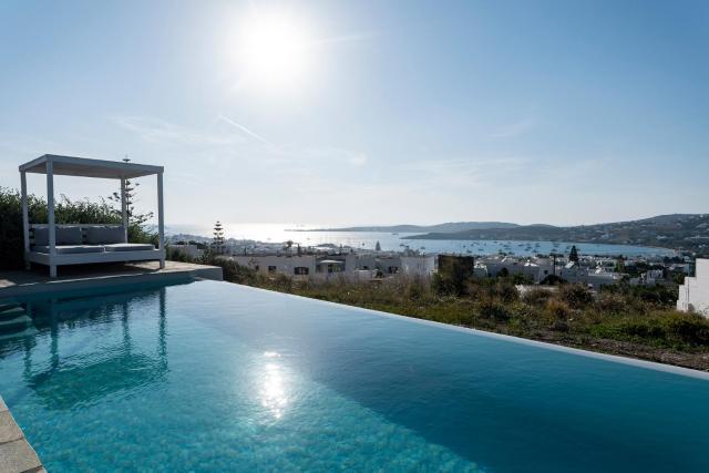 Orasea Villa with private pool