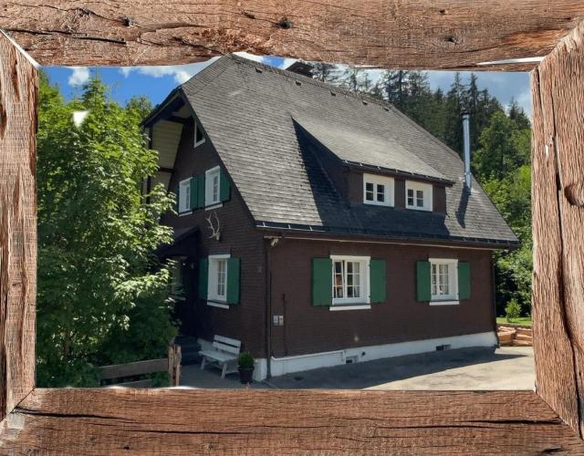 Schwarzwaldhaus St Blasien, direkt am Bach