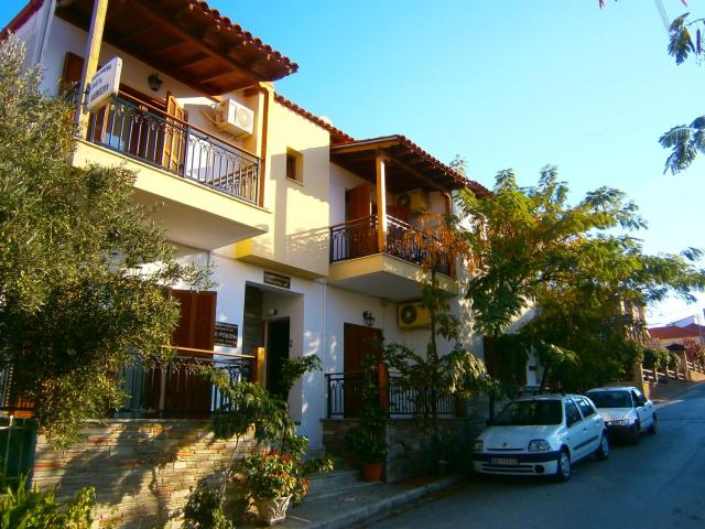 Rodon Apartments - S Avdimioti