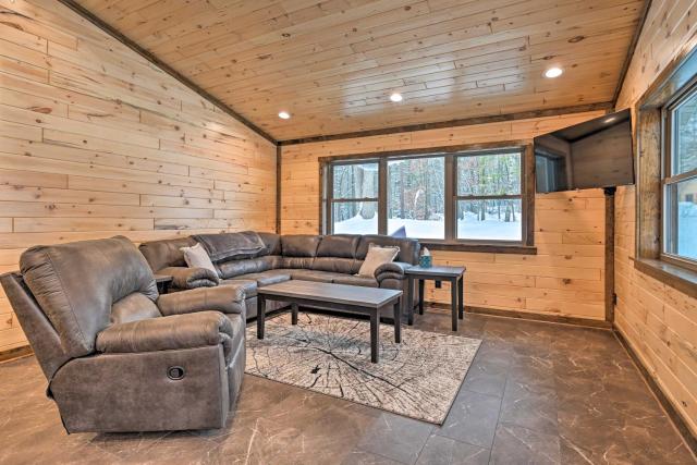 Lake Arbutus Vacation Rental Near Park!