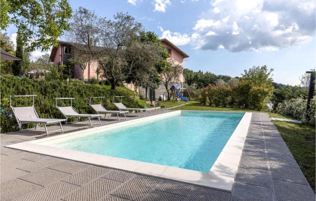 Lovely Home In Fivizzano