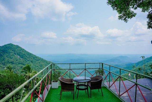 Mount Stratus Resort Vayalada