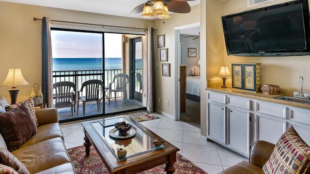 Beachside Condo 6