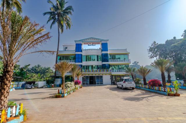 White House Beach Resort, Nagaon