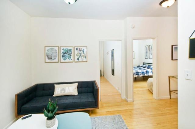 102-1A Best Value 2BR Apt Near Central Park