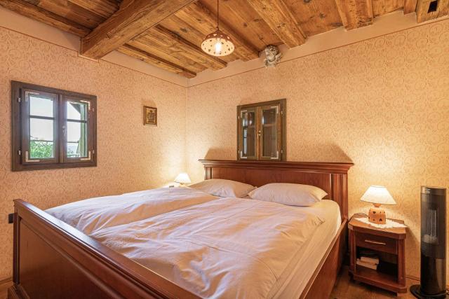 Holiday home in Srednje Grcevje - Kranjska Krain 26095