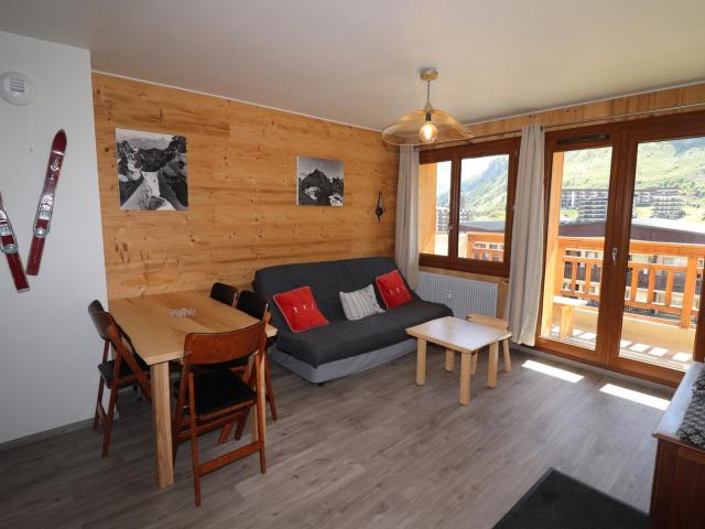 Appartement Confort 4 Pers, Balcon Sud, Proche Pistes et Commerces, WIFI Inclus - FR-1-502-406