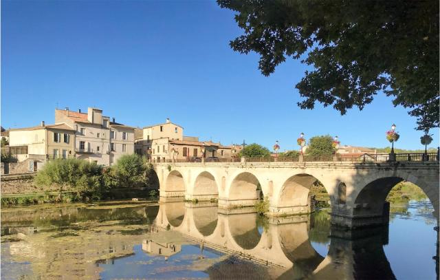 Gorgeous Home In Sommières With Wifi