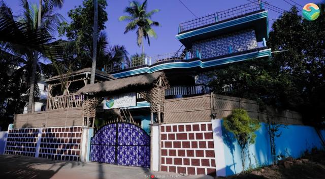 Tropical Wave Hostel Morjim Goa