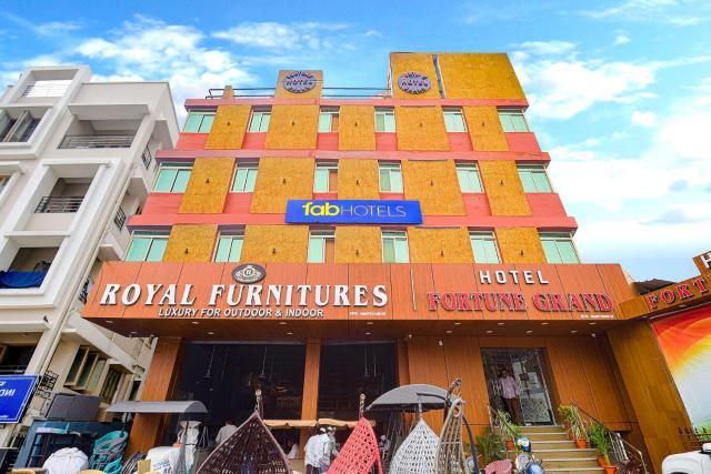 FabHotel Fortune Grand - Nr Metro Station Lakdikapul