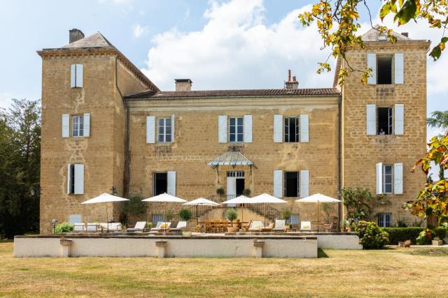 Stunning refurbished Chateau in South West France