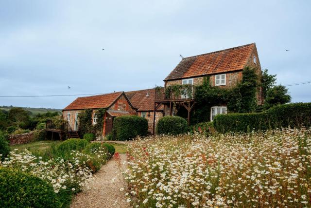 Hayloft Cottage - Rudge Farm Cottages