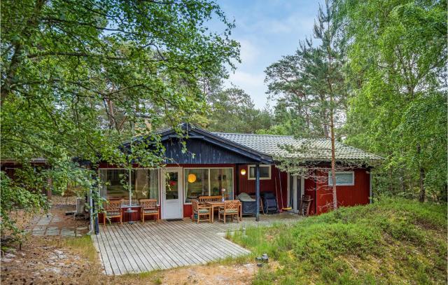 Gorgeous Home In Nexø With Kitchen