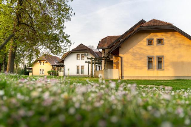 Terme Banovci - Hotelsko naselje Zeleni gaj