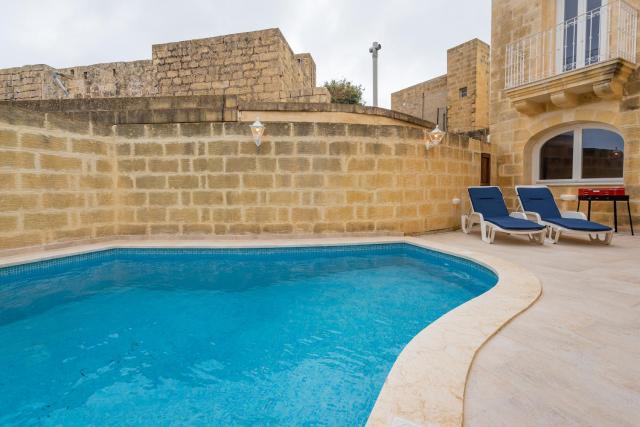 Entire Villa - Gemini Farmhouse, Nadur Gozo