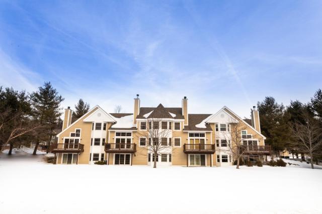 Mount Snow Lodging