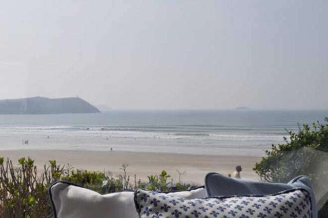 Gorgeous Apartment only yards from Polzeath Beach