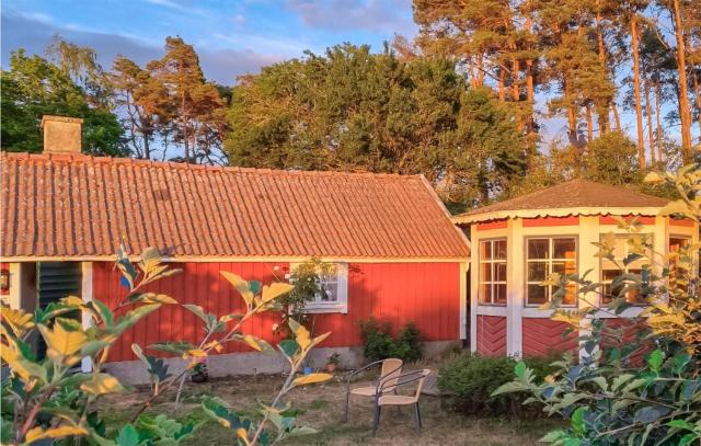 Beautiful Home In Mörbylånga, With House Sea View