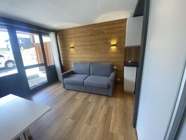 Studio pour 4 à L'Alpe d'Huez - Proche pistes et commerces, terrasse sud, TV, casier à skis - FR-1-405-218