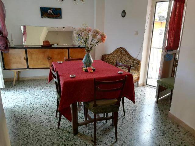 Vintage old apartment in Castel di Tora