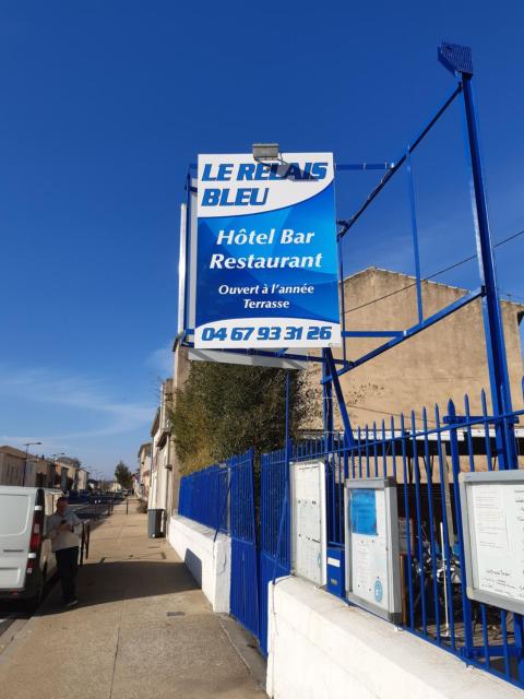 LE RELAIS BLEU