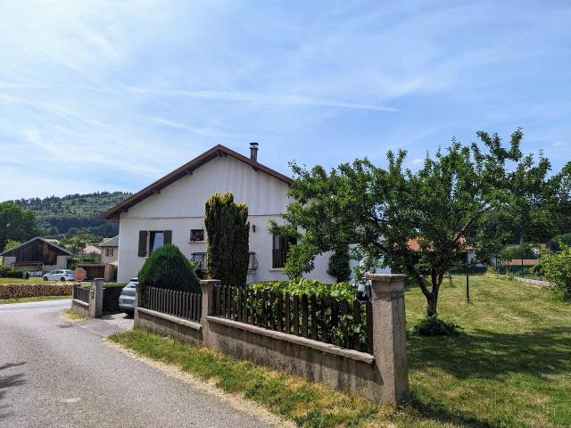 Gîte familial avec jardin, cheminée et parking à Jussarupt, près de Gérardmer - FR-1-589-320