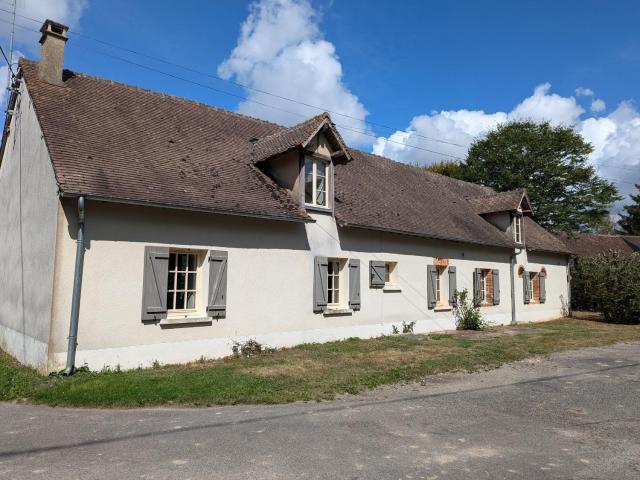 Ferme rénovée en Sologne avec cheminée, fibre et jardin, proche de Gien et Sancerre - FR-1-590-81