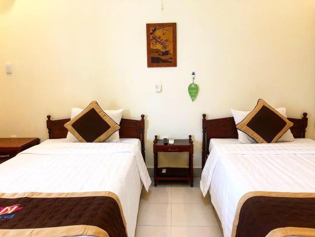 Huong Sen 2 Hotel