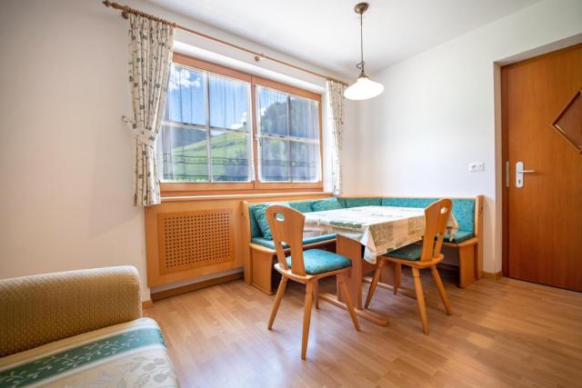 Apartments Berdan