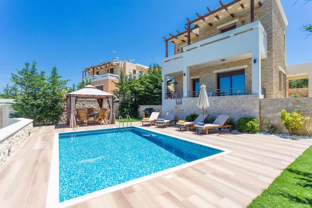 Roupes Villa II, Family villa, Fantastic views, Private pool