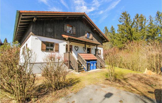 Lovely Home In Regen With Kitchen