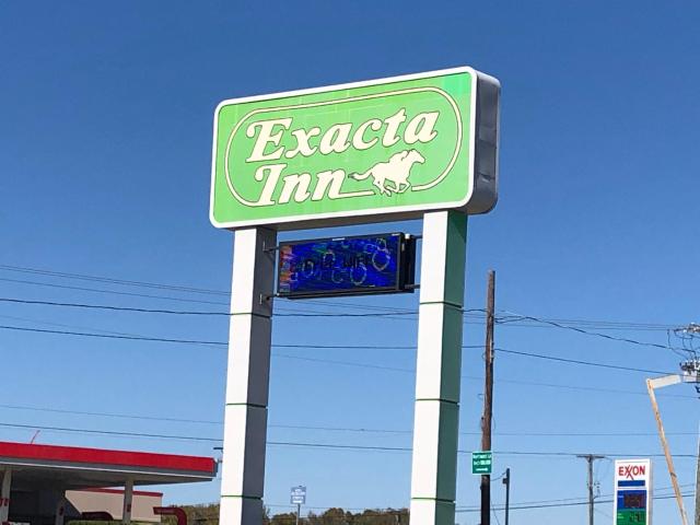 Exacta Inn