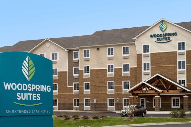 WoodSpring Suites Chicago Darien