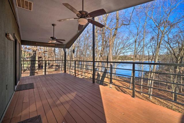 Table Rock Lake Home with Lake Access and Views