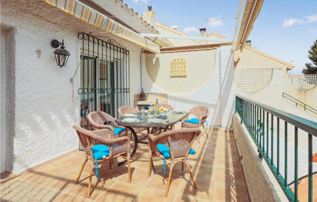 Beautiful Apartment In Puerto De Mazarrón