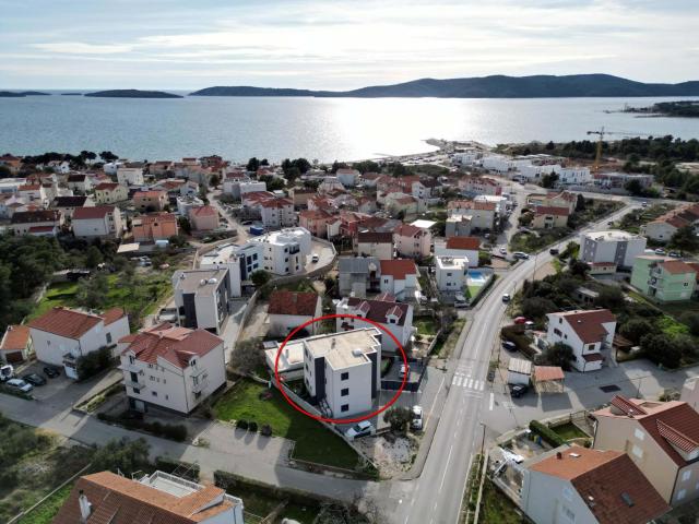 Apartments with a parking space Brodarica, Sibenik - 21095