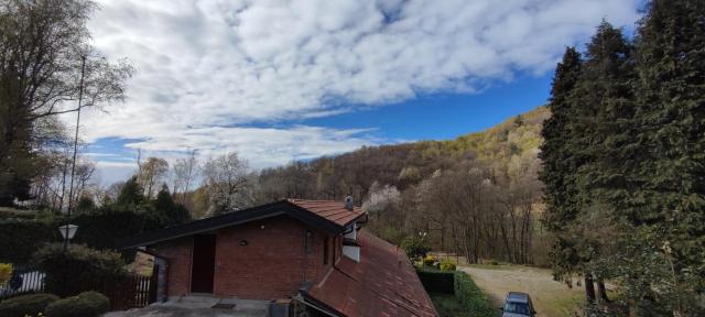 Casa immersa nella natura